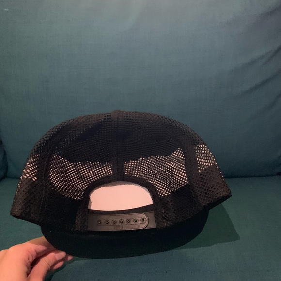 Floracal farms hat - Picture 2 of 2